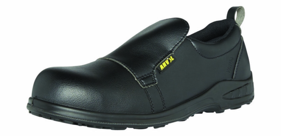 slip resistant safety shoes