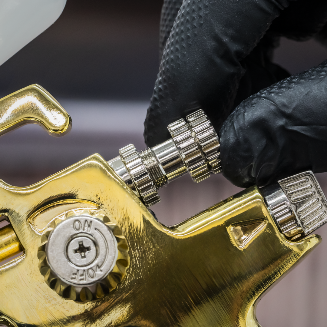 S701G.V2 ACT FLOW ADJUSTMENT PIC2 DFC1511448 99777 Sealey S701G Gravity Feed Spray Gun - 1.4mm - Image 7